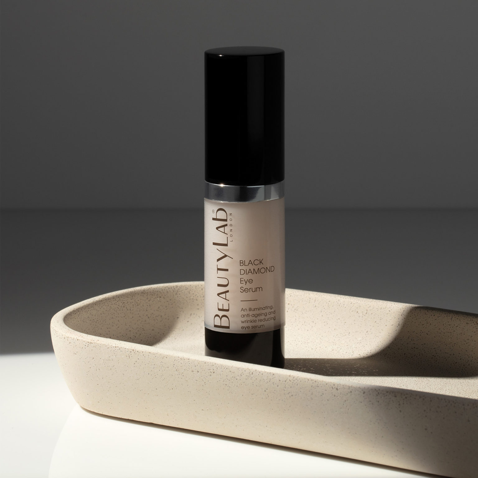 BLACK DIAMOND EYE SERUM 15ML